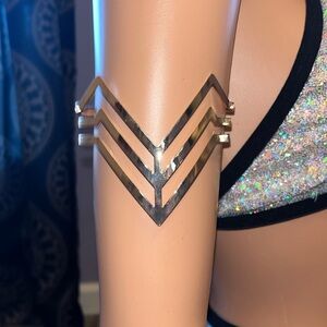 Arm cuff 💛